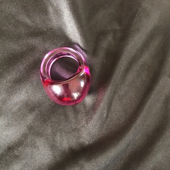 Lalique Crystal Caboshon ring (fuschia) - Picture 4 of 5
